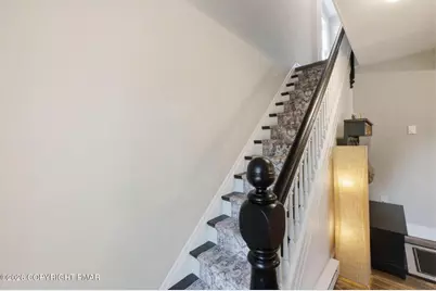  502 Pennsylvania Avenue, Mount Bethel, PA 18343 - Photo 21