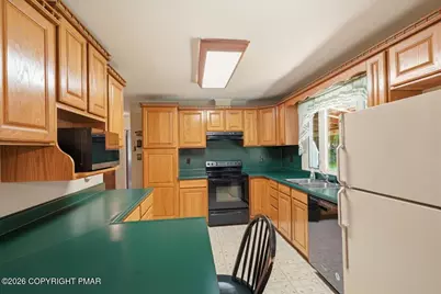  1044 Bartonsville Woods Road, Stroudsburg, PA 18360 - Photo 15