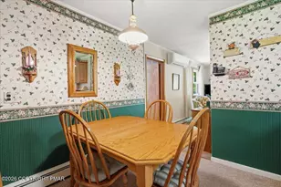 1044 Bartonsville Woods Rd, Stroudsburg, PA 18360 - Photo 17