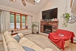 249 Hyland Dr, East Stroudsburg, PA 18301 - Photo 3