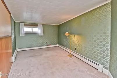  707 Garibaldi Avenue, Roseto, PA 18013 - Photo 7
