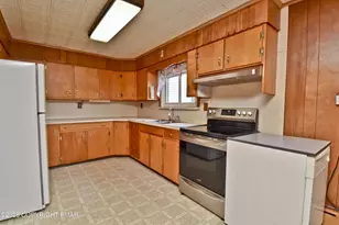 707 Garibaldi Ave, Roseto, PA 18013 - Photo 13
