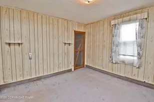 707 Garibaldi Ave, Roseto, PA 18013 - Photo 19