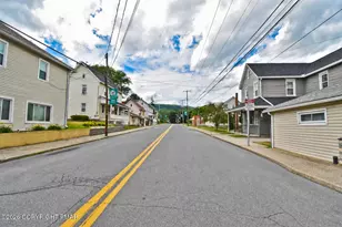 707 Garibaldi Ave, Roseto, PA 18013 - Photo 41