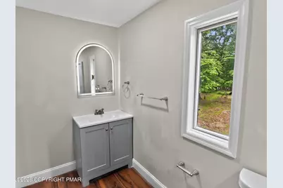  229 Pocono Boulevard, Bushkill, PA 18324 - Photo 29