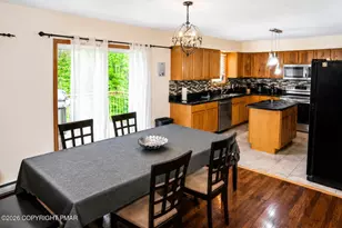 132 Crystal Dr, Long Pond, PA 18334 - Photo 5