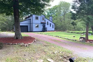 9554 Jasmine Dr, Tobyhanna, PA 18466 - Photo 3