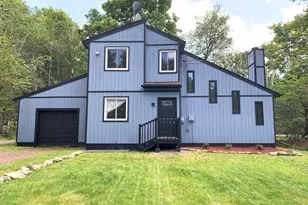 9554 Jasmine Dr, Tobyhanna, PA 18466 - Photo 1