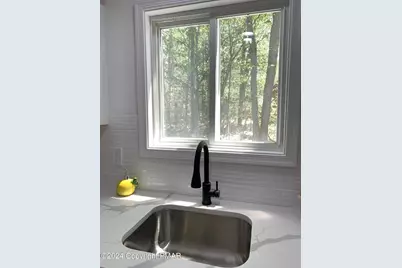  9554 Jasmine Drive, Tobyhanna, PA 18466 - Photo 13