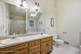 4017 Crest View Dr, Stroudsburg, PA 18360 - Photo 31