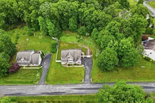 4017 Crest View Dr, Stroudsburg, PA 18360 - Photo 53