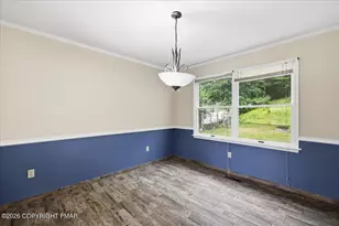 4017 Crest View Dr, Stroudsburg, PA 18360 - Photo 21