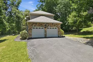 238 Fringe Dr, East Stroudsburg, PA 18302 - Photo 57