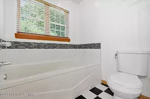 238 Fringe Dr, East Stroudsburg, PA 18302 - Photo 31