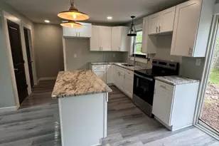 8482 Bumble Bee Way, Tobyhanna, PA 18466 - Photo 7