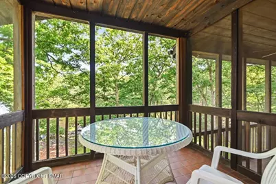  472 Log Tavern Road, Milford, PA 18337 - Photo 11