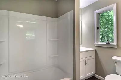  307 Foxglove Road, Stroudsburg, PA 18360 - Photo 27