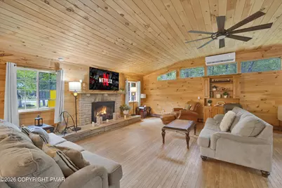  1744 Stag Run, Pocono Lake, PA 18347 - Photo 9