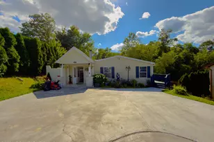 890 Seybert St, Hazleton, PA 18201 - Photo 1