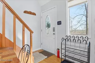 109 Saunders Dr, Bushkill, PA 18324 - Photo 11