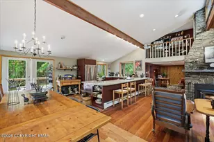 178 Westcolang Rd, Lackawaxen, PA 18435 - Photo 9