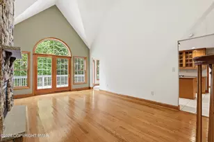608 Washington Crossing, East Stroudsburg, PA 18301 - Photo 13
