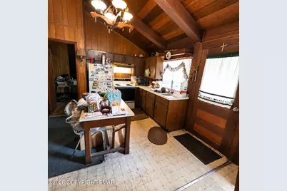  265 Pocono Boulevard, Bushkill, PA 18324 - Photo 5