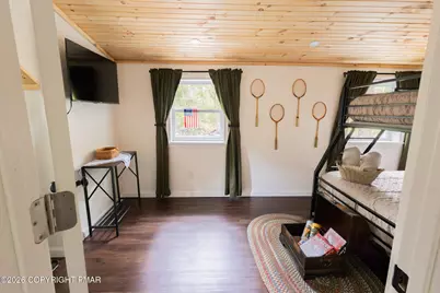  46 East Road, Hawley, PA 18428 - Photo 13
