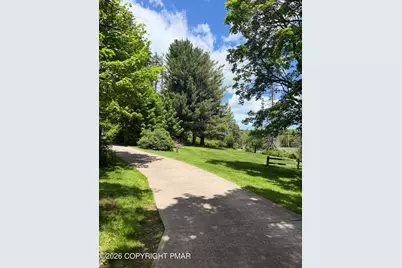  193 Country Club Drive, Gouldsboro, PA 18424 - Photo 7