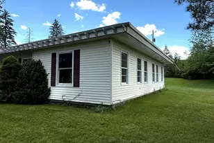 193 Country Club Dr, Gouldsboro, PA 18424 - Photo 23