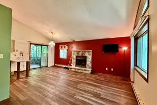 1113 Elk Dr, Bushkill, PA 18324 - Photo 3