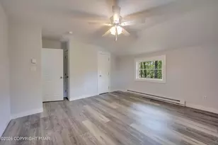 8227 Sunset Dr, Tobyhanna, PA 18466 - Photo 17