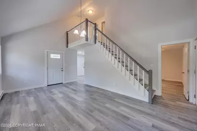  8227 Sunset Drive, Tobyhanna, PA 18466 - Photo 11