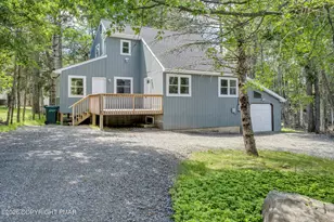 8227 Sunset Dr, Tobyhanna, PA 18466 - Photo 1