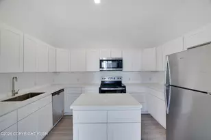 123 Main St, Tobyhanna, PA 18466 - Photo 3