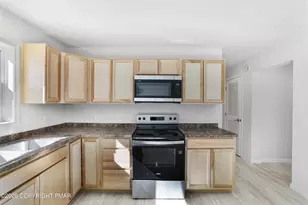 123 Main St, Tobyhanna, PA 18466 - Photo 15