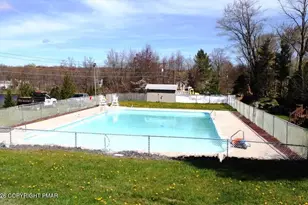 8466 Bumble Bee Way, Tobyhanna, PA 18466 - Photo 33