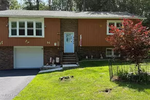 8466 Bumble Bee Way, Tobyhanna, PA 18466 - Photo 1