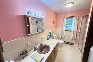 8466 Bumble Bee Way, Tobyhanna, PA 18466 - Photo 17