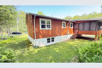  8466 Bumble Bee Way, Tobyhanna, PA 18466 - Photo 27