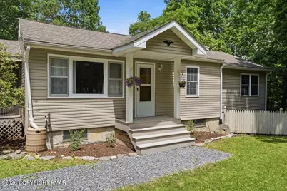  302 Dove Court, East Stroudsburg, PA 18302 - Photo 7