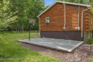 255 Hillary Dr, Freeland, PA 18224 - Photo 35
