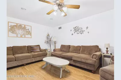  5390 Woodbridge Drive, Bushkill, PA 18324 - Photo 9