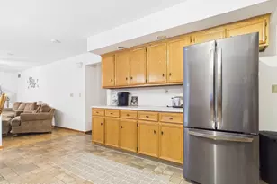 5390 Woodbridge Dr, Bushkill, PA 18324 - Photo 5