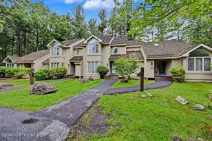 1015 Crestwoods Dr, Pocono Pines, PA 18350 - Photo 1