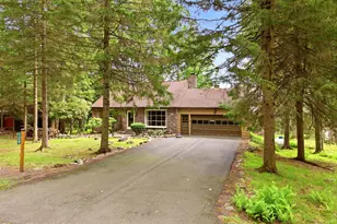 128 Crest Dr, Lake Harmony, PA 18624 - Photo 79