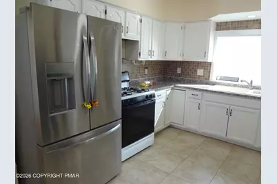  83 Bradford Street, Wilkes Barre, PA 18702 - Photo 15