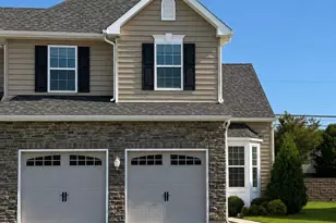 973 Spring White Dr, Breinigsville, PA 18031 - Photo 1