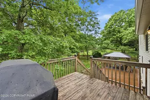 4896 Pine Ridge Dr, Bushkill, PA 18324 - Photo 35