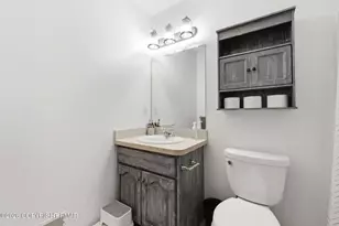 4896 Pine Ridge Dr, Bushkill, PA 18324 - Photo 27